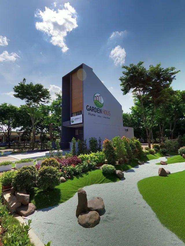 Grand Wisata