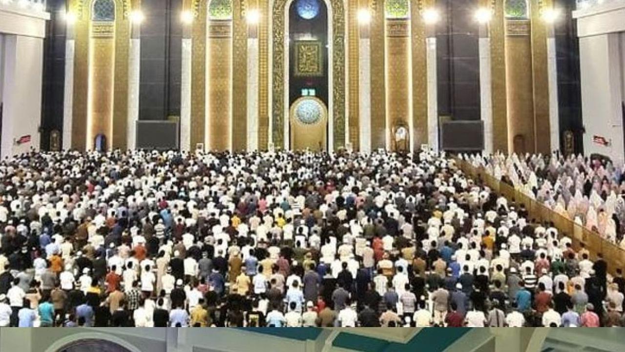 Keseruan Ramadan di Masjid Al Akbar Surabaya, Buka Puasa Gratis hingga Ngaji Berhadiah Motor