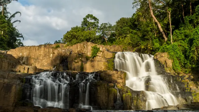 Tempat wisata di Makassar, Air Terjun Parangloe