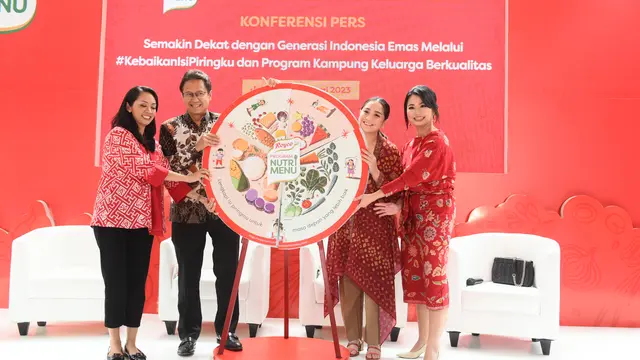 Menkes Budi