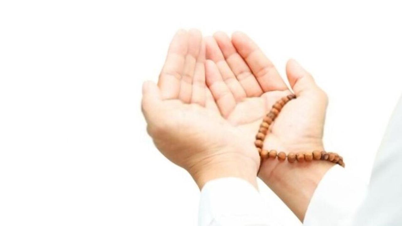 Bacaan Doa Tawasul Hajat dan Keutamaannya, Perlu Diamalkan Umat Muslim