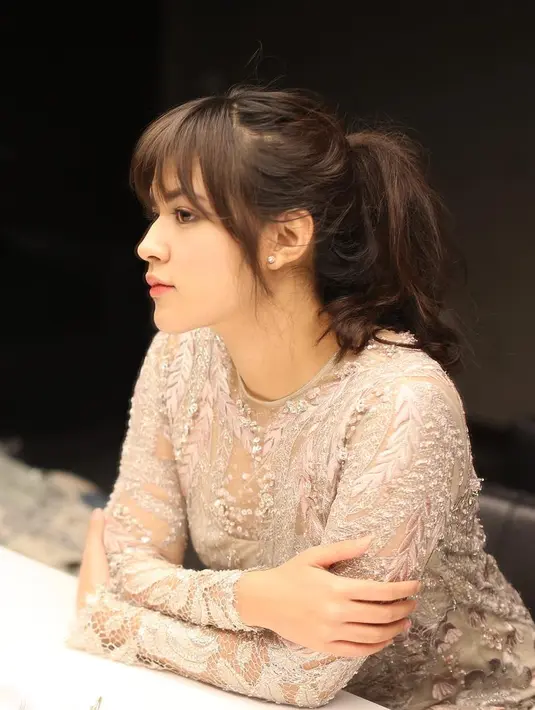 (Instagram/raisa6690)