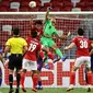 Timnas Indonesia menang 4-2 atas Singapura pada laga leg kedua semifinal Piala AFF 2020 di National Stadium, Sabtu (25/12/2021) malam WIB. Hasil itu membuat Indonesia lolos ke final dengan agregat 5-3. (AP Photo/Suhaimi Abdullah)