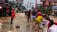 Sejumlah tempat di Kabupaten Murung Raya, Kalteng, dilanda banjir dan longsor. (Liputan6.com/ Dok Ist)