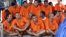 Tersangka kasus narkotika yang terjerat oleh Badan Narkotika Nasional (BNN) ditunjukkan di Gedung BNN, Jakarta, Jumat (7/9). (Liputan6.com/Immanuel Antonius)