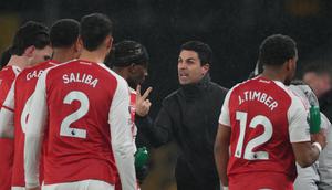 Dua hasil imbang beruntun, termasuk saat melawat ke markas tim juru kunci, memperlihatkan pola yang mulai mengkhawatirkan. Arsenal tidak hanya gagal menang, tetapi juga kehilangan poin dari situasi yang seharusnya bisa dikunci.