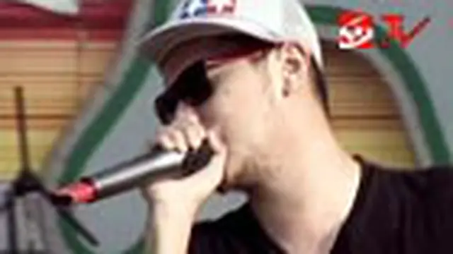 Killing Me Inside feat.Gading Marten - Biarlah