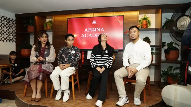 Grand Launching sekaligus Press Conference dalam rangka meresmikan foundation Afrina Academy,