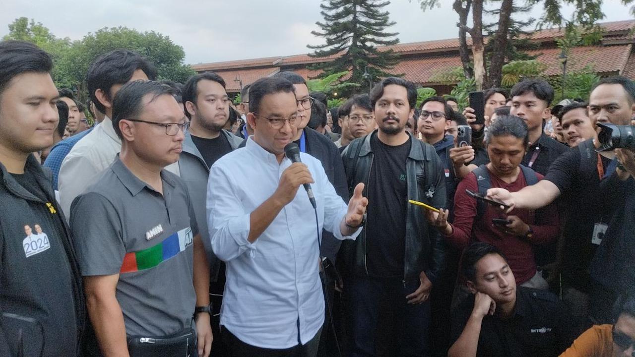 Anies mengaku sudah mendengar informasi mengenai pembobolan data itu.<br>