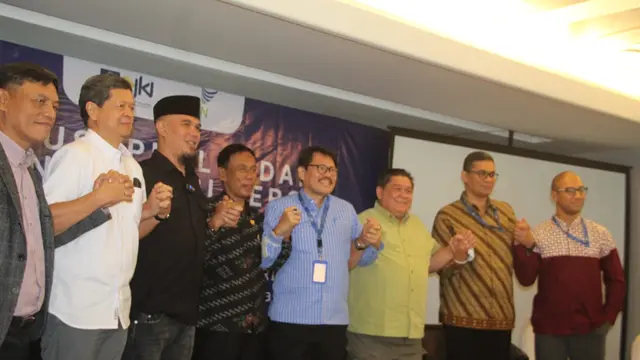 Komisioner LMKN, Dharma Oratmangun saat diskusi publik mengenai tata kelola royalti lagu dan musik di Hotel JW Luwansa, Kuningan, Jakarta, Kamis (6/4/2023).