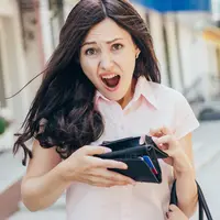 Ilustrasi boros. (Foto: shutterstock)