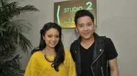 Hadiri Undangan Film, Rangga SMASH Gandeng Cewek