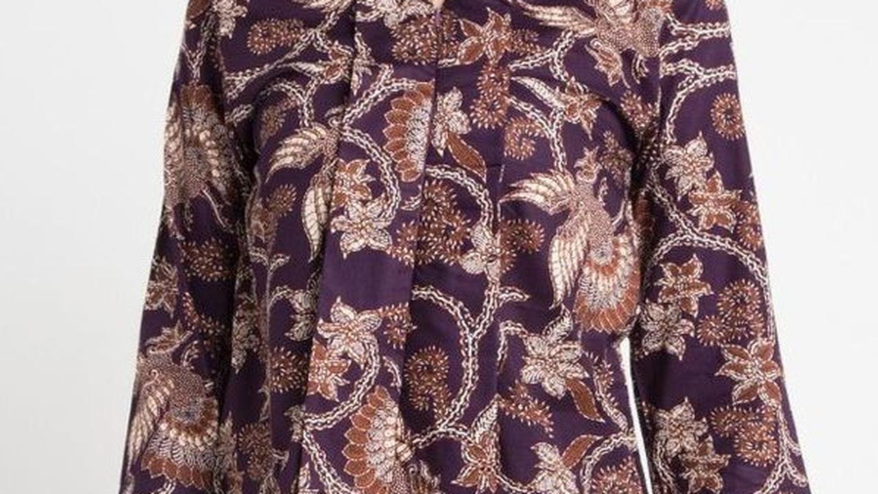 <b>Pilih Model Blouse Sesuai Selera&nbsp;</b>