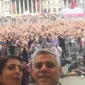 Meriahnya Idul Fitri Bersama Shadiq Khan di Trafalgar Square (Shadiq Khan)