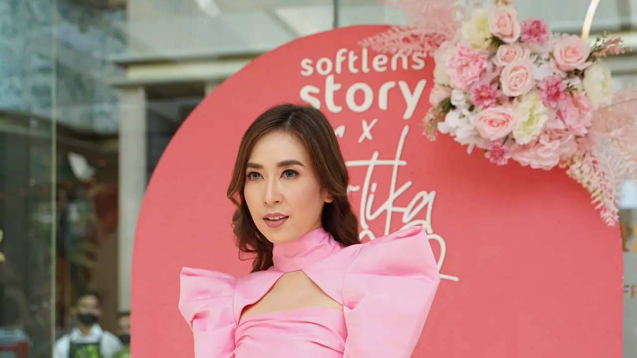 Kartika Wang