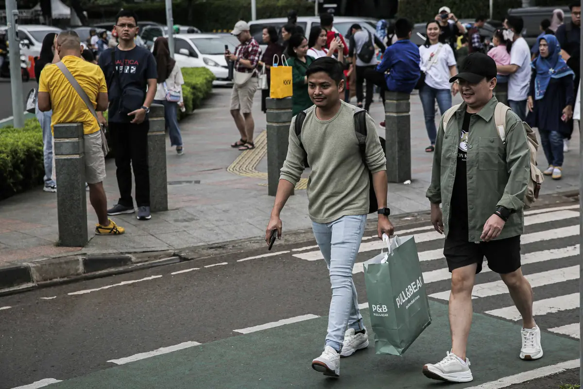 Timpang, Perbandingan UMP dengan Biaya Hidup di Jakarta