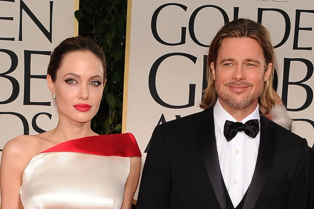 [Bintang] Brad Pitt - Angelina Jolie