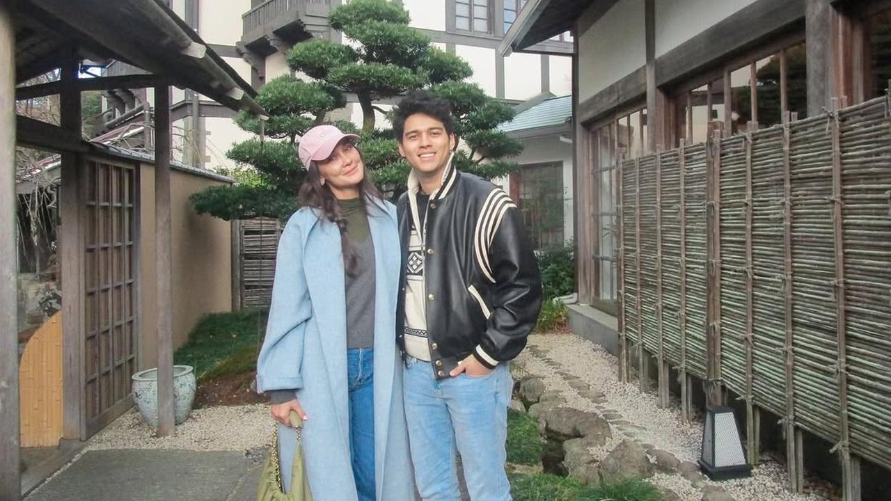 Momen Luna Maya dan Maxime Bouttier Liburan di Jepang, Disebut Makin Mirip
