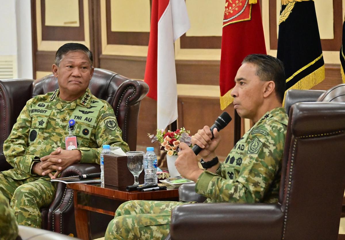 FOTO: Pangkoopsudnas dan Pangkogabwilhan III Perkuat Sinergi Pertahanan