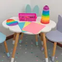 Wajib Punya untuk Si Kecil, Deretan Kursi Mini Portable Anak Ini Lucu dan Super Praktis