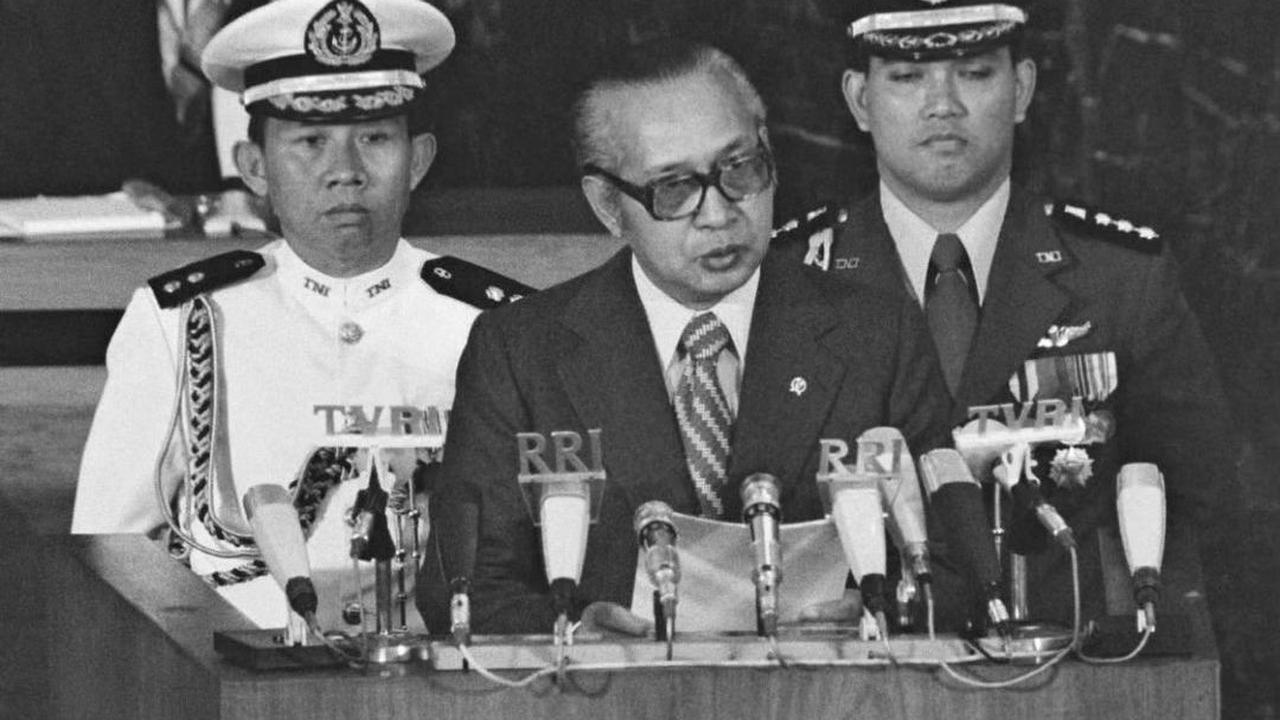 Akhiri Kabinet Pembangunan II Bersama Sri Sultan Hamengkubuwono IX