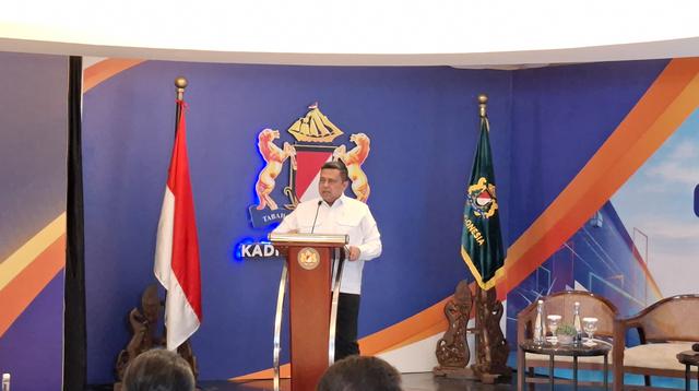 Kepala Badan Penyelenggara Jaminan Produk Halal (BPJPH) Haikal Hassan di Menara Kadin, Jakarta, Senin (17/11/2025). (Liputan6.com/Arief)