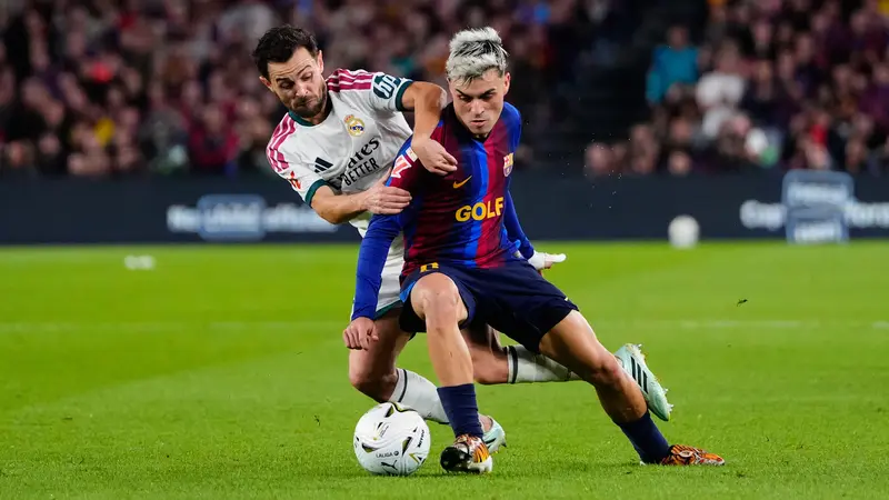 Pedri Akui Barcelona Buat Kesalahan Bodoh saat Kalah dari Real Madrid di El Clasico