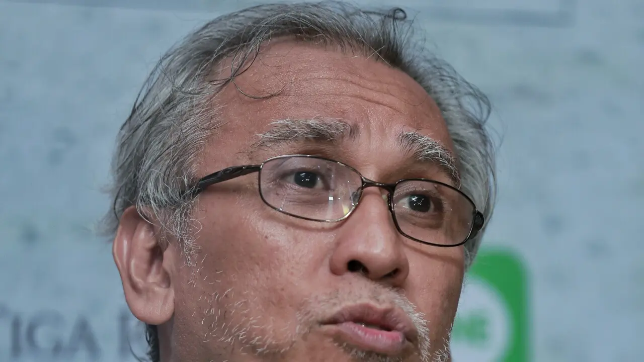 [Bintang] Iwan Fals