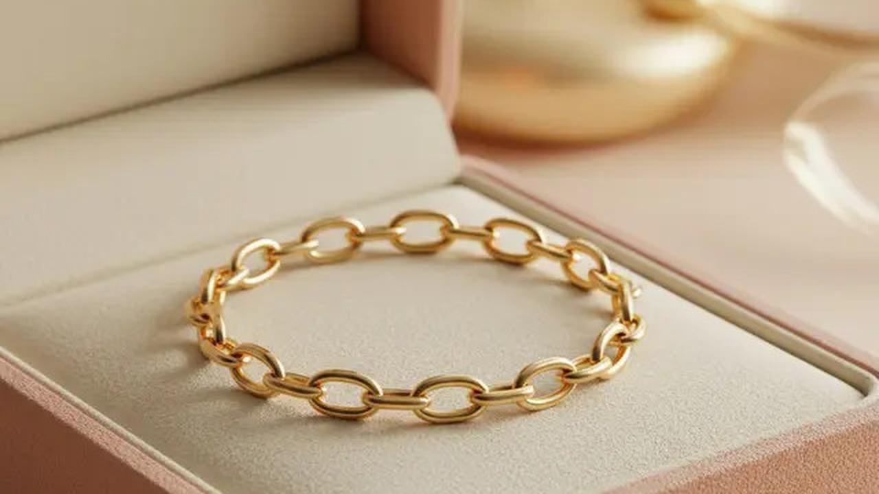 7 Tips Memilih Model Gelang Emas untuk Kado Spesial, Berkesan dan Tak Terlupakan