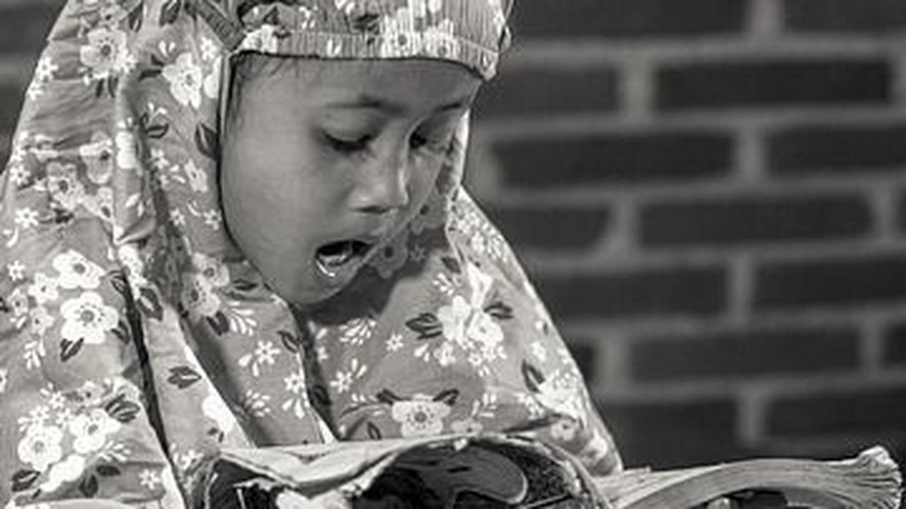 Semangat Anak-Anak Penyandang Tuli Belajar Ngaji di Masjid Al Azhom Tangerang, Gunakan Bahasa Isyarat