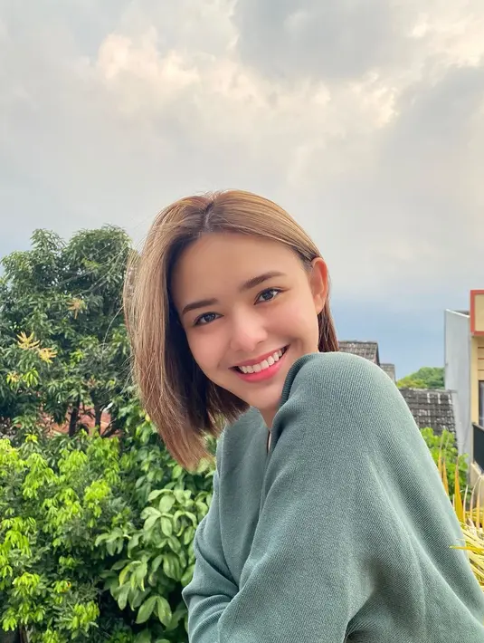 Amanda Manopo (Instagram/amandamanopo)