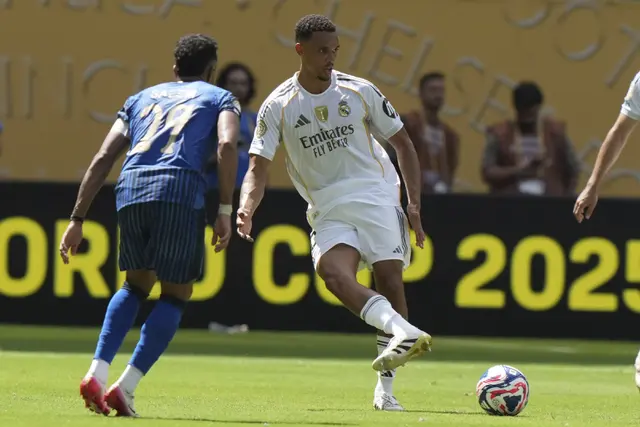 Penilaian Pat Nevin: James Lebih Baik dari Alexander-Arnold