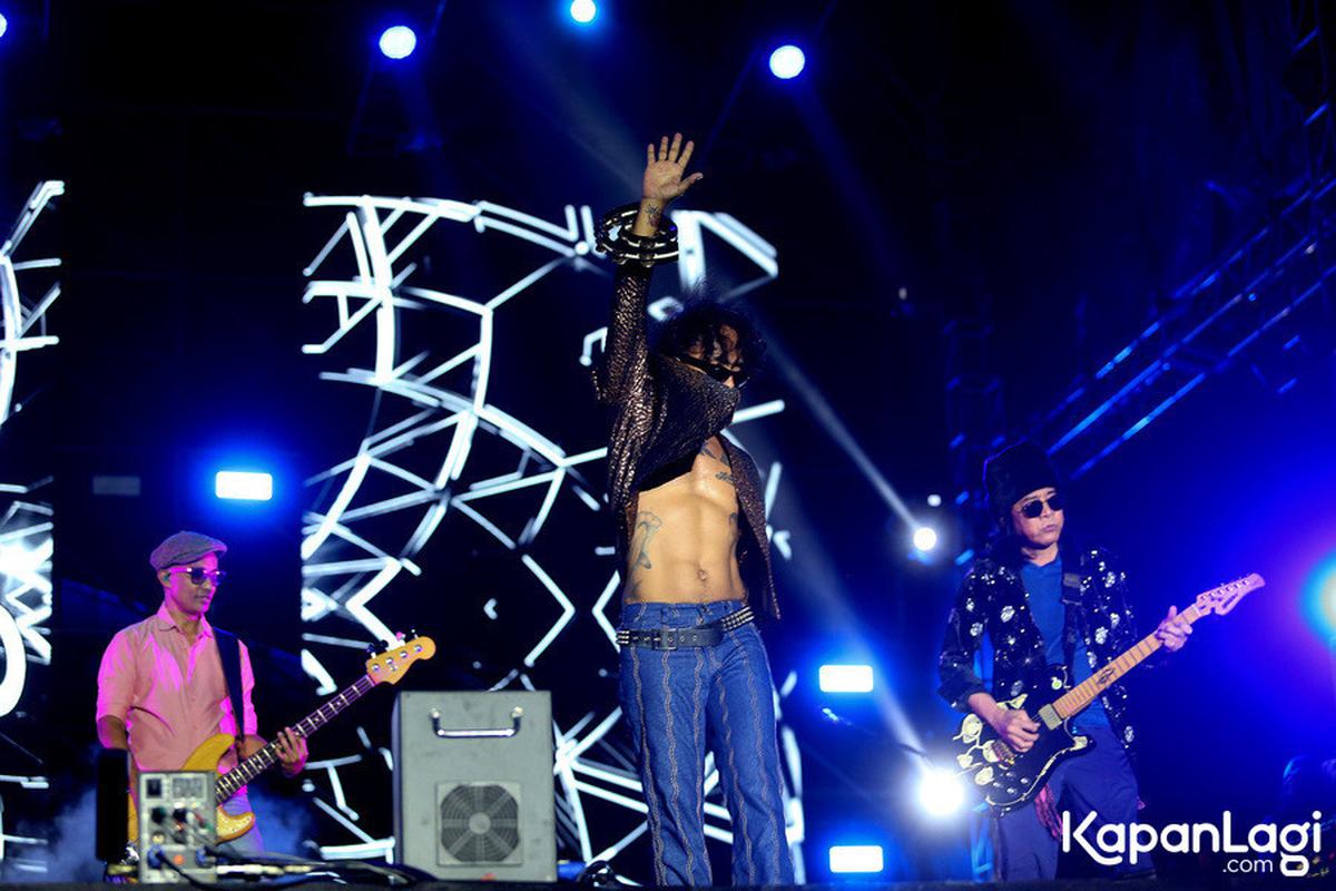 Sempat Alami Gagal Ginjal, Ini 8 Potret Abdee Slank Tampil Penuh di Konser Ulang Tahun Slank - Lakukan Persiapan Ini