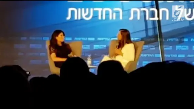 Monica Lewinsky marah saat melakukan sebuah wawancara di Israel. Lewinsky tiba-tiba pergi saat ditanya soal mantan Presiden AS, Bill Clinton yang pernah menjadi selingkuhannya.