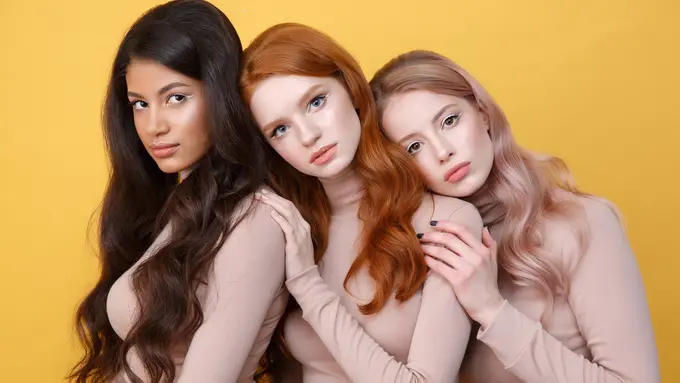 Cara menentukan warna rambut yang tepat dengan skin tone theory