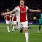 Bek Ajax Amsterdam, Matthijs de Ligt, merupakan satu di antara pemain yang diburu sejumlah klub-klub besar Eropa pada musim panas tahun ini. (AFP/Adrian Dennis)