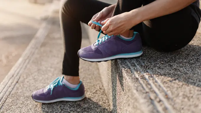 Bye-Bye Bau! 5 Trik Ampuh agar Sepatu Tetap Wangi Sepanjang Hari