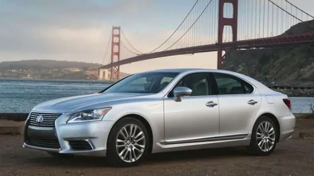 2017 Lexus LS 460 AWD Long Wheelbase Sedan 