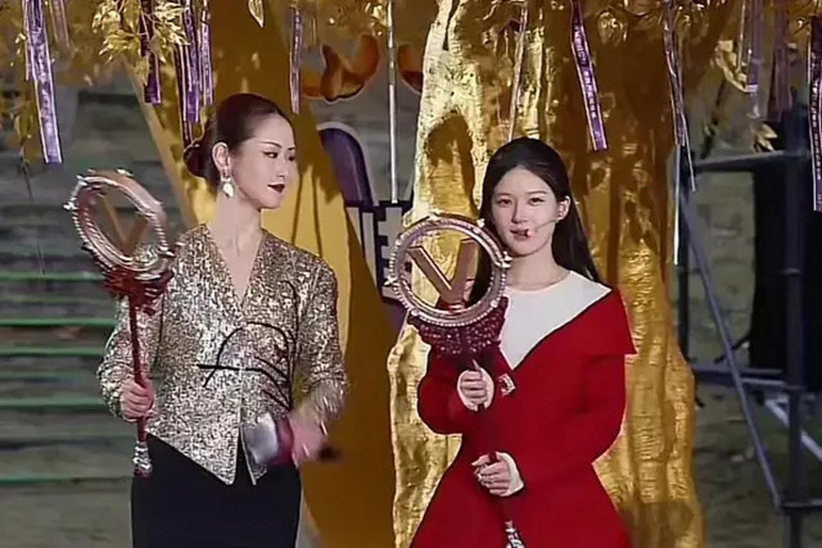 7 Potret Terbaru Zhao Lusi Jalani Masa Pemulihan, Kembali Muncul di Hadapan Publik