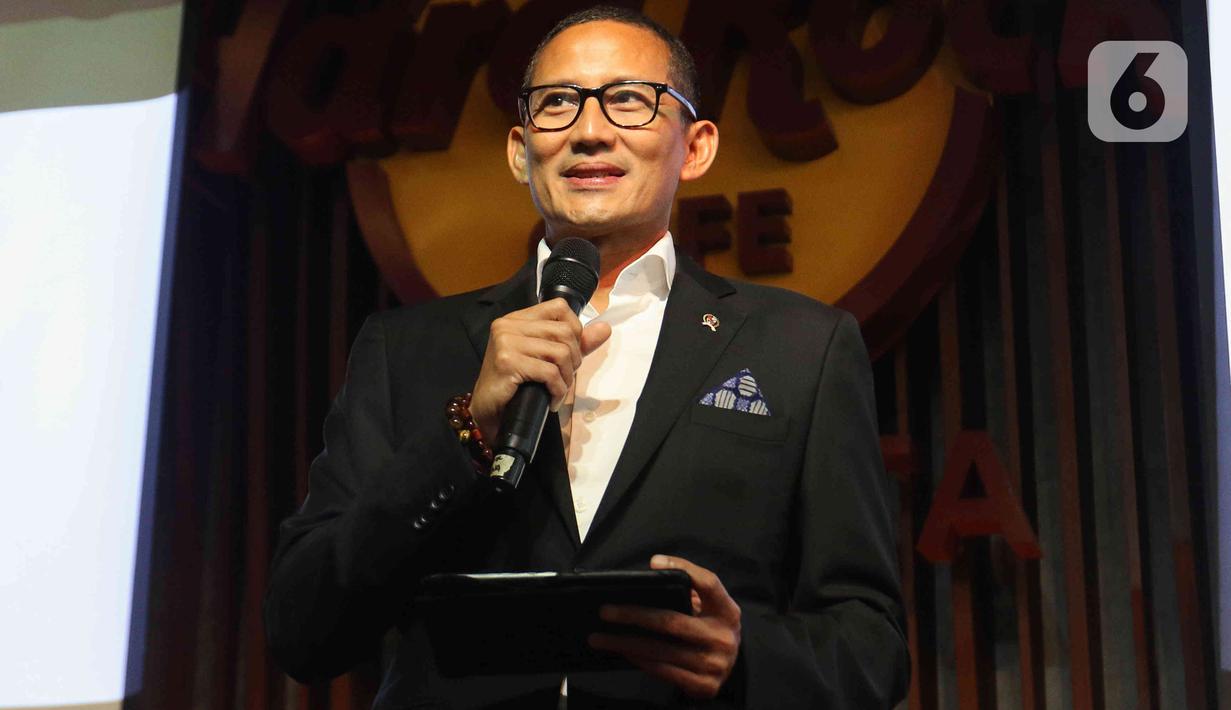 <p>Menteri Pariwisata dan Ekonomi Kreatif Sandiaga Uno saat acara peluncuran World Superbike (WSBK) Indonesian Round 2023 di Jakarta, Kamis (12/01/2023). Ajang balap motor bergengsi dunia World Superbike (WSBK) musim 2023 bakal kembali menghelat salah satu serinya di Sirkuit Mandalika, Lombok, NTB pada 3-5 Maret mendatang. (Liputan6.com/Herman Zakharia)</p>