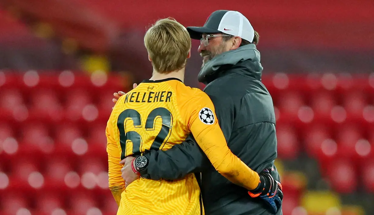 Berkat performanya, Kelleher mendapatkan banyak pujian dari fans di media sosial. Tak sedikit yang mengatakan kalau dia terlalu bagus untuk jadi seorang kiper cadangan. (AFP/Peter Byrne/Pool)