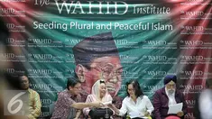 Suasana pada acara Konferensi Pers Bersama Tokoh Lintas Iman di Rumah Pergerakan Griya Gusdur, Jakarta, Kamis (4/2/2016). Konferensi pers tersebut bertema "Hentikan Pelemahan dan Kriminalisasi Terhadap Pemberantasan Korupsi". (Liputan6.com/Faizal Fanani)