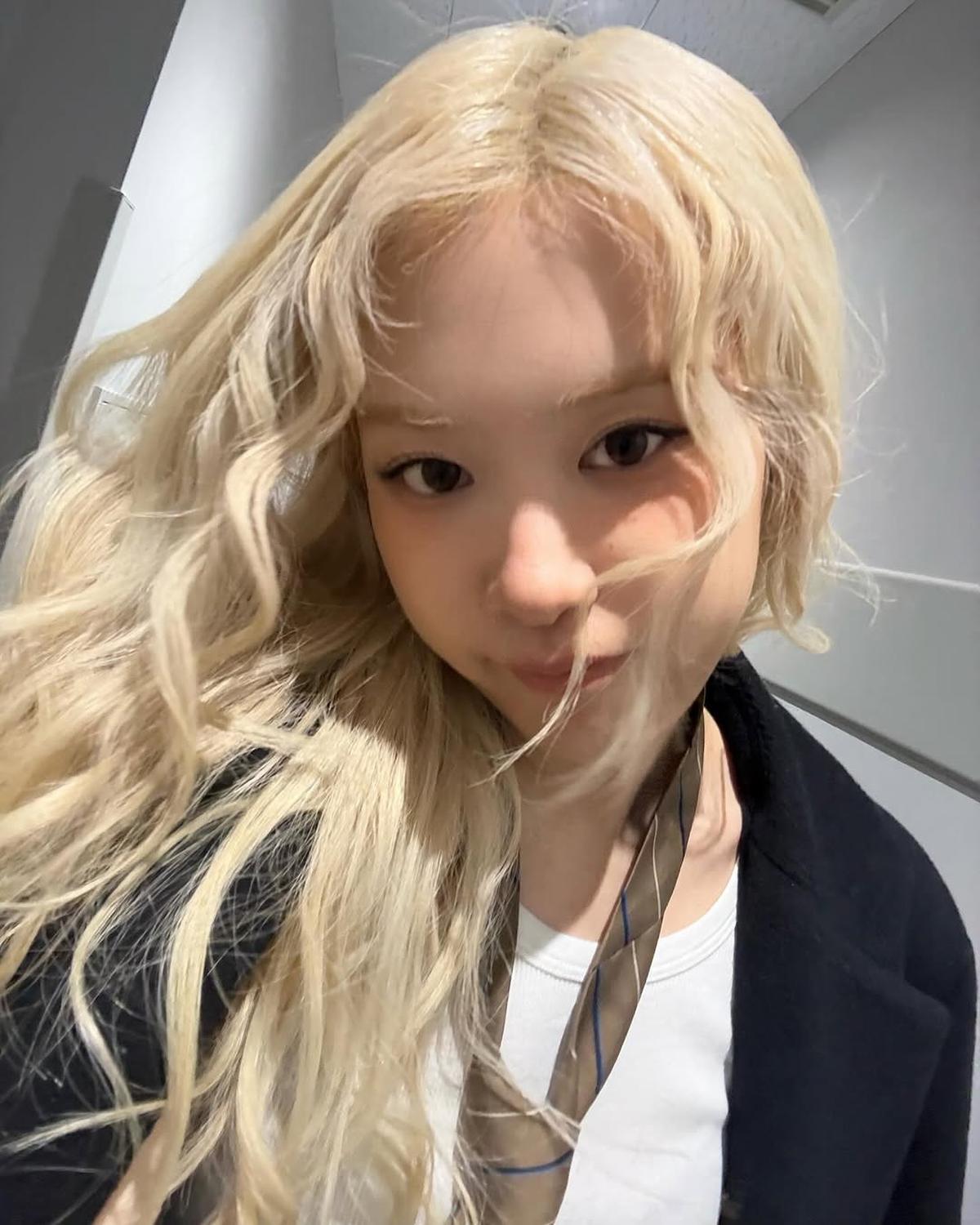 Rose BLACKPINK Mengundurkan Diri dari Organisasi Hak Cipta Korea Selatan KMCA