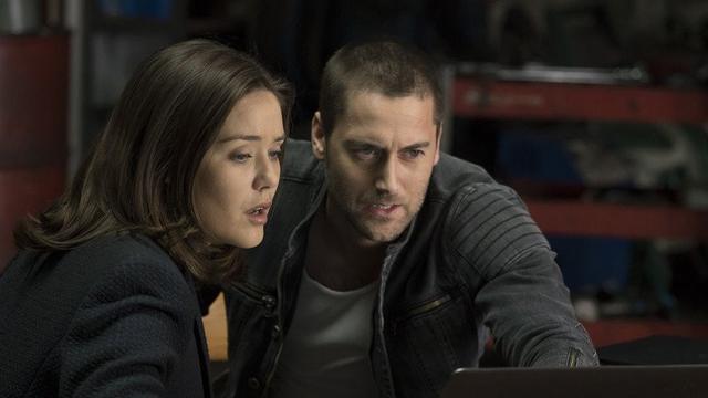 Ryan Eggold dan Megan Boone