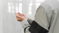 Doa Untuk Guru yang Sudah Meninggal Dunia: Arab, Latin, dan Terjemah, Lengkap dengan Keutamaannya