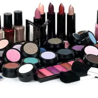 Ilustrasi berbagai macam kosmetik. (via: myeva.vn)