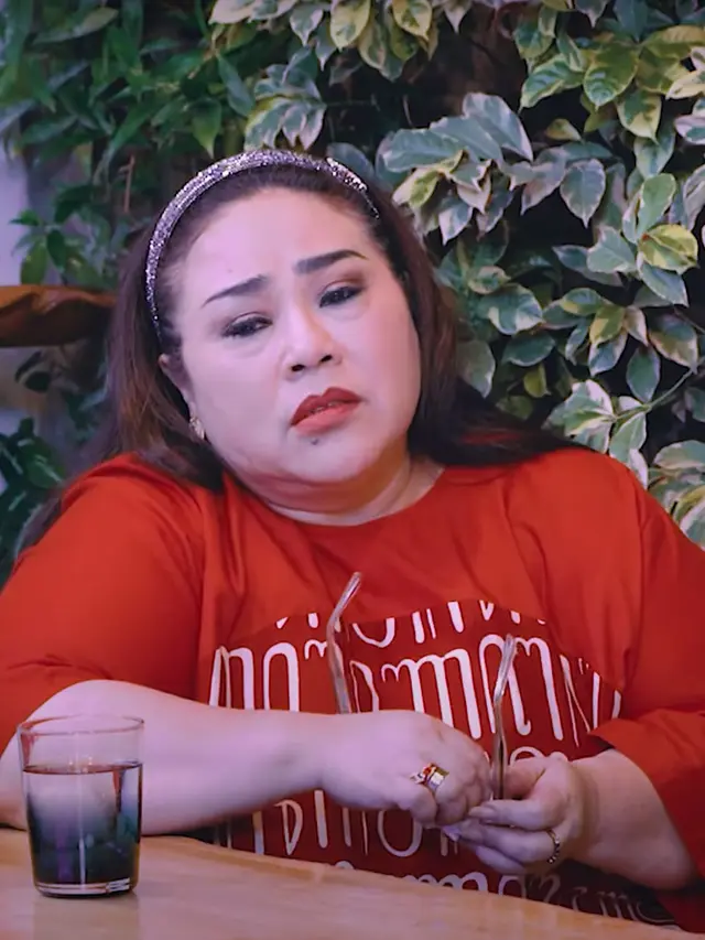 Nunung Srimulat. (Foto: Dok. YouTube Curhat Bang Denny Sumargo)