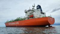 Persiapan pelayaran internasional untuk kapal tanker MT Gas Walio ke Singapura- Australia-China-Korea-Jepang. (Dok Pertamina)