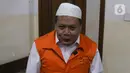 Bambang Kayun Panji Sugiharto juga diwajibkan membayar uang pengganti sebesar Rp26,4 miliar. (Liputan6.com/Herman Zakharia)