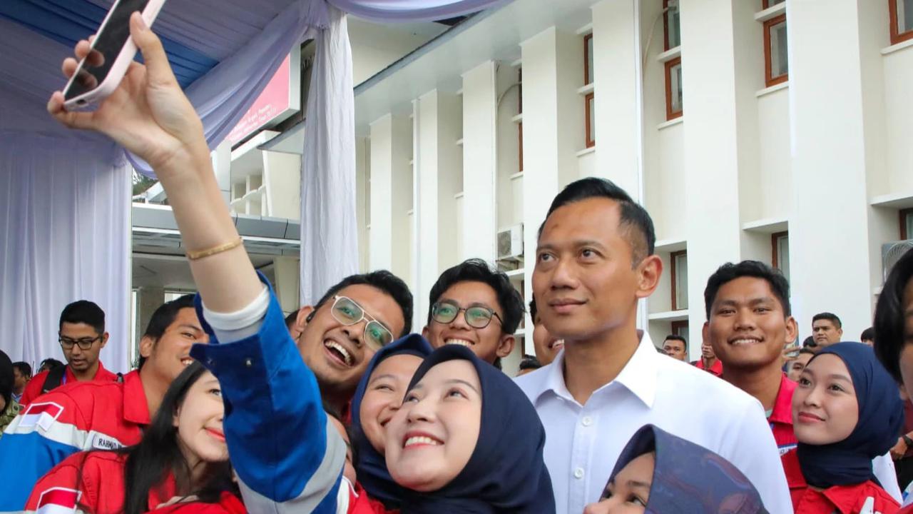 FOTO: Kilang Terbesar di Indonesia Resmi Beroperasi di Balikpapan